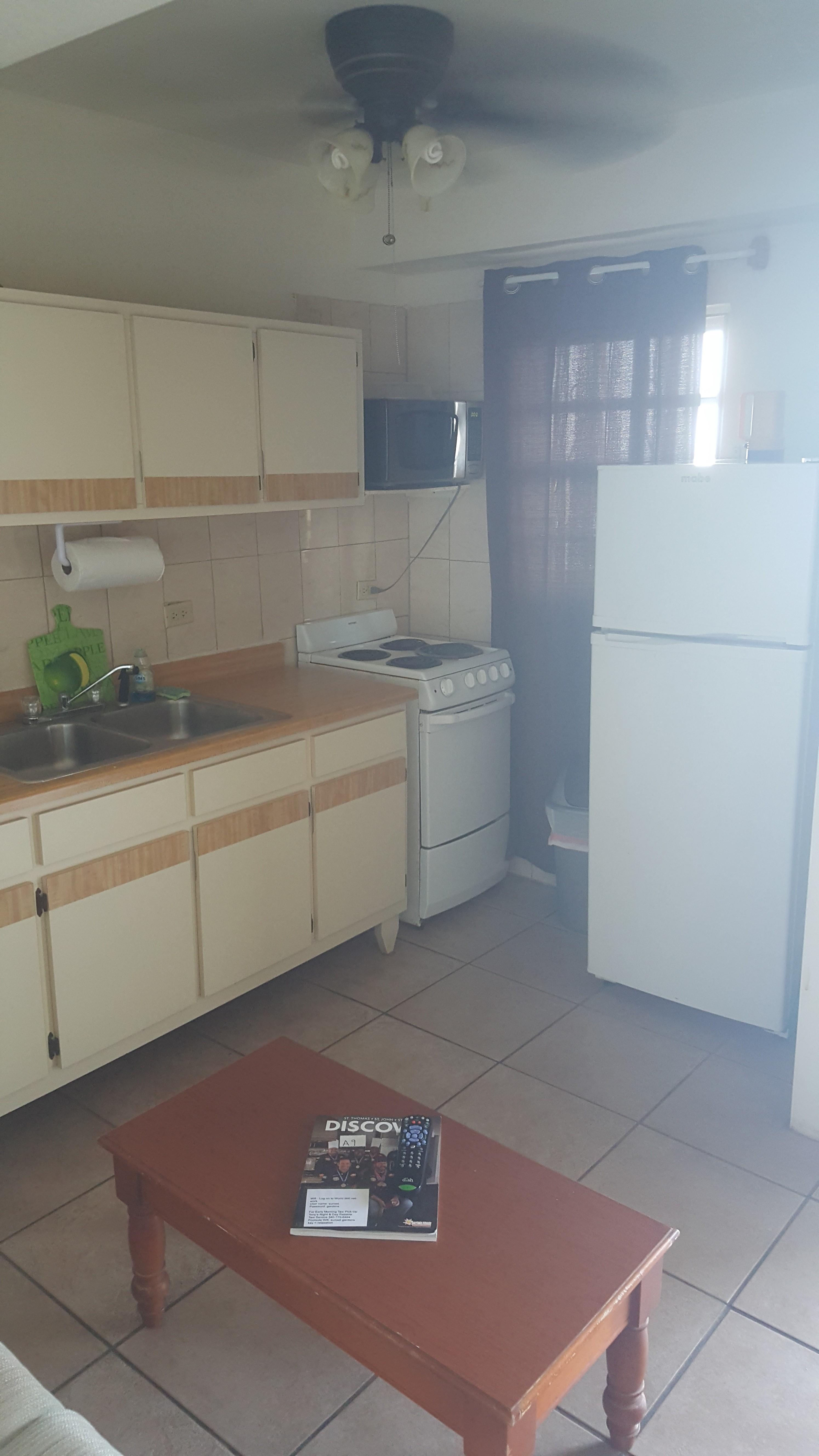 Sunset Gardens Guesthouse Contant  Екстериор снимка