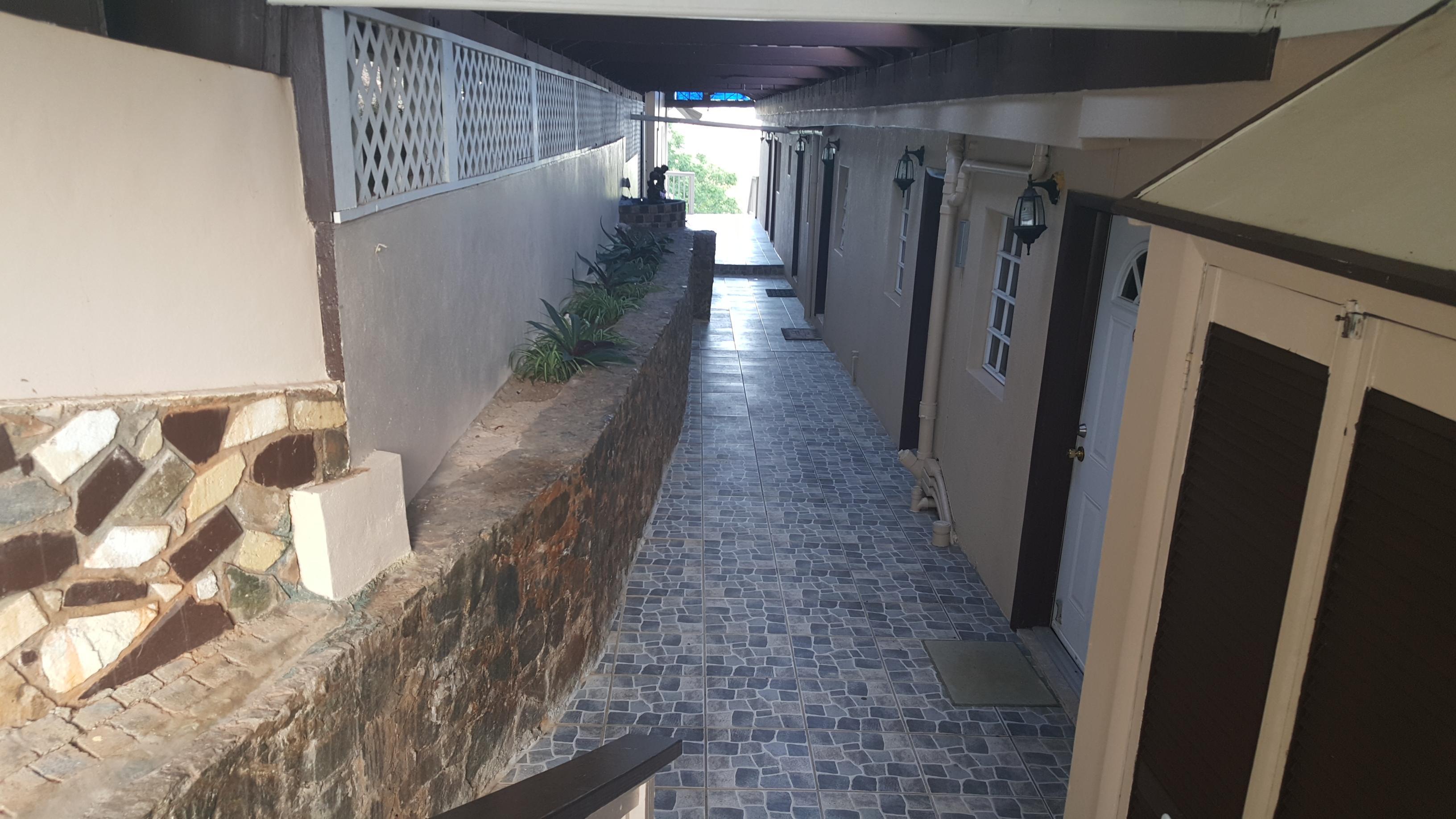 Sunset Gardens Guesthouse Contant  Екстериор снимка